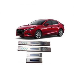 BỘ NẸP BƯỚC CHÂN NGOÀI XE MAZDA 3 CÓ ĐÈN LED