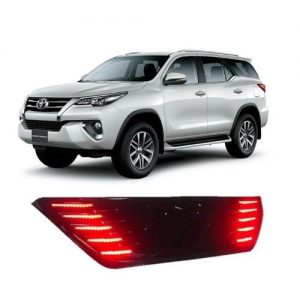 ỐP BIỂN SỐ XE TOYOTA FORTUNER 2019 CÓ ĐÈN LED