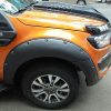 VÈ CUA LỐP CÓ ĐINH XE FORD RANGER 2019